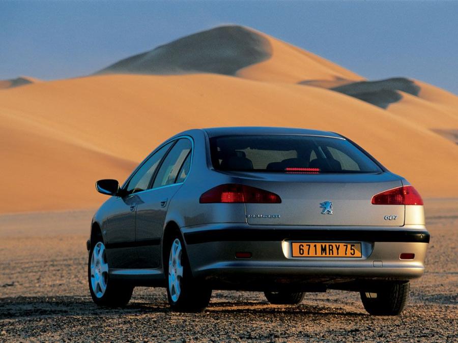  Peugeot 607 1999 года  (фото 11 из 53)